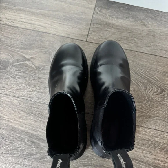 Alexander McQueen Black Hybrid Chelsea Boots